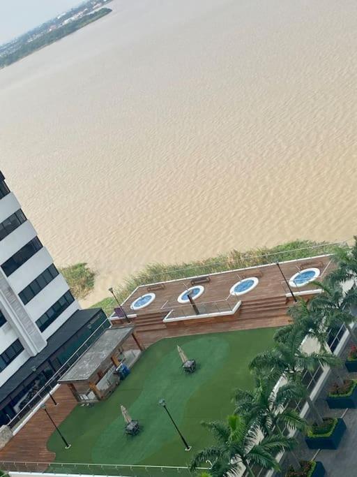 과야킬 Bellini Luxury - Puerto Santa Ana 아파트 외부 사진